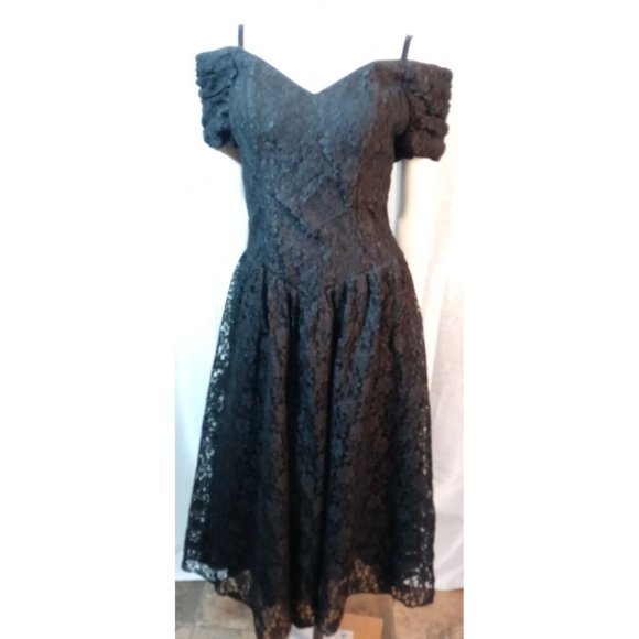 Positively Ellyn Dresses & Skirts - Vintage Positively Ellyn Black Lace Cocktail Prom Dress 80'Elastic Waist Sz 8